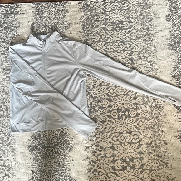 Cropped lululemon athletic jacket - Picture 2 of 8